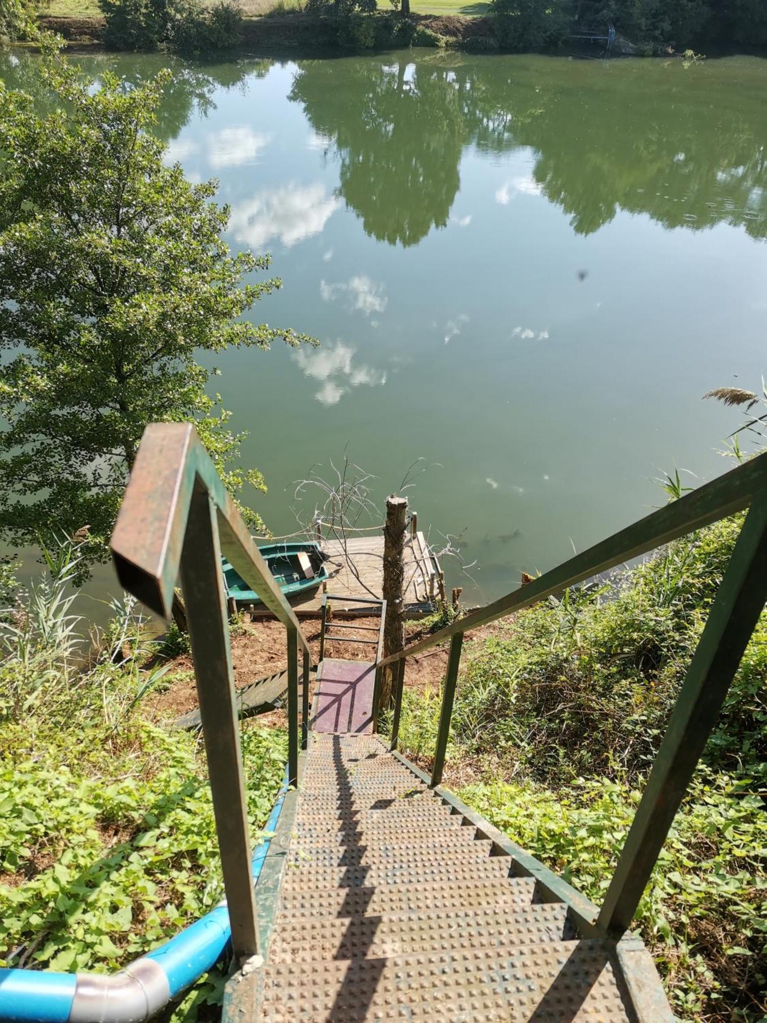La Planque De L'Eclusier Villa Castelnau-de-Lévis Buitenkant foto